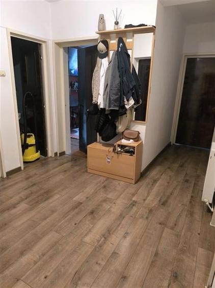 Apartament cu 3 camere decomandat, mobilat în Răcădău