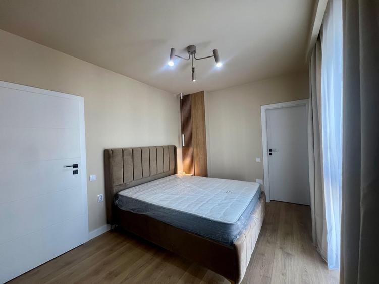 Apartament cu 3 camere în Florești