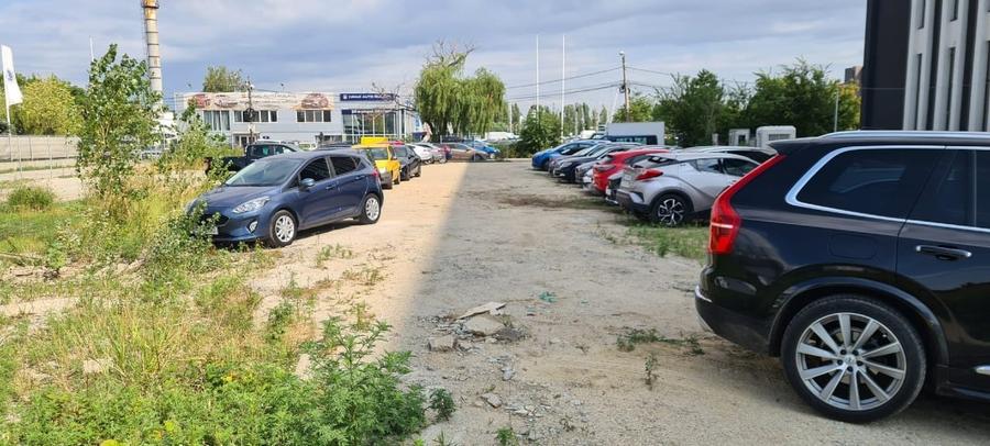 Teren Construcții intravilan de 2672 mp, în P-ta Presei Libere
