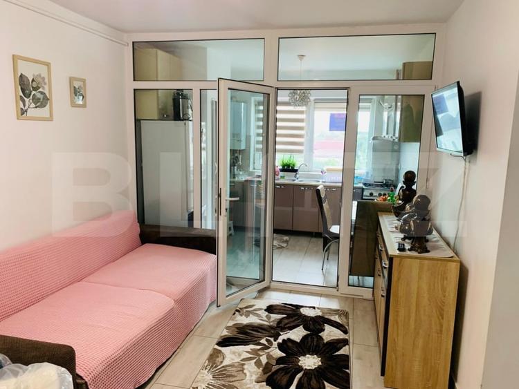 Apartament cu 2 camere semidecomandat, mobilat în Luduș