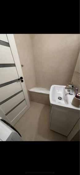 Garsonieră decomandată în Cihei