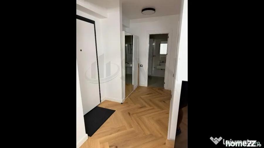 Apartament cu 2 camere semidecomandat în Victoriei
