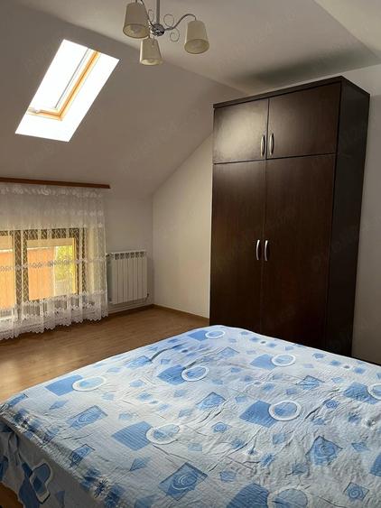 Casă cu 4 camere cu Teren 3261 Mp în Stâncești