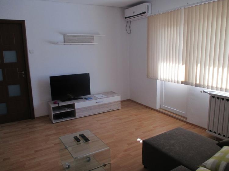 Apartament cu 2 camere decomandat, mobilat în Aviației