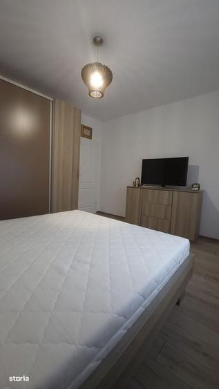 Casă cu 3 camere în Săbăreni