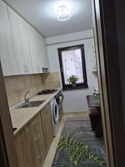 Apartament cu 2 camere decomandat în Cug