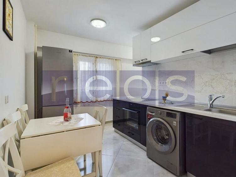 Apartament cu 3 camere decomandat, mobilat în Virtuții