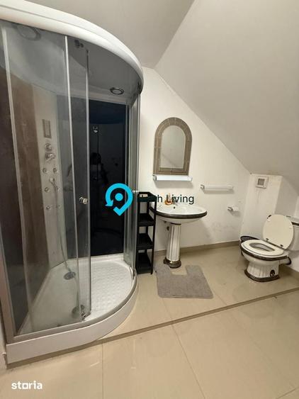 Casă cu 6 camere cu Teren 533 Mp în Brănești