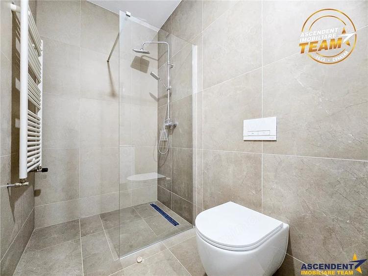 Apartament cu 3 camere decomandat în Lenin