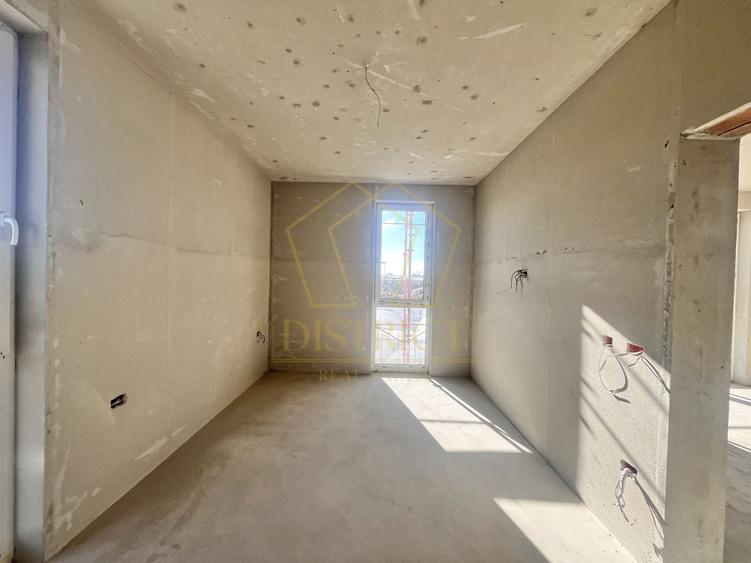 Apartament cu 2 camere semidecomandat în Freidorf