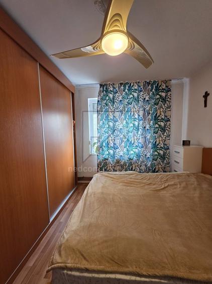 Apartament cu 3 camere decomandat, mobilat în Rahova