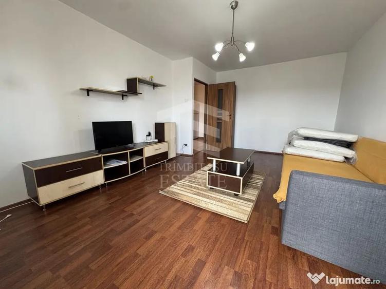 Garsonieră decomandată în Tei