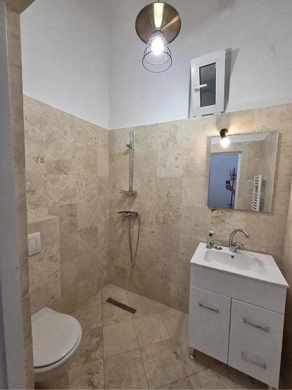 Spațiu comercial, de 40 mp, în Central