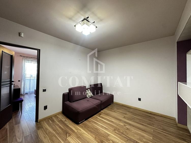 Apartament cu 3 camere decomandat, mobilat în Mănăștur
