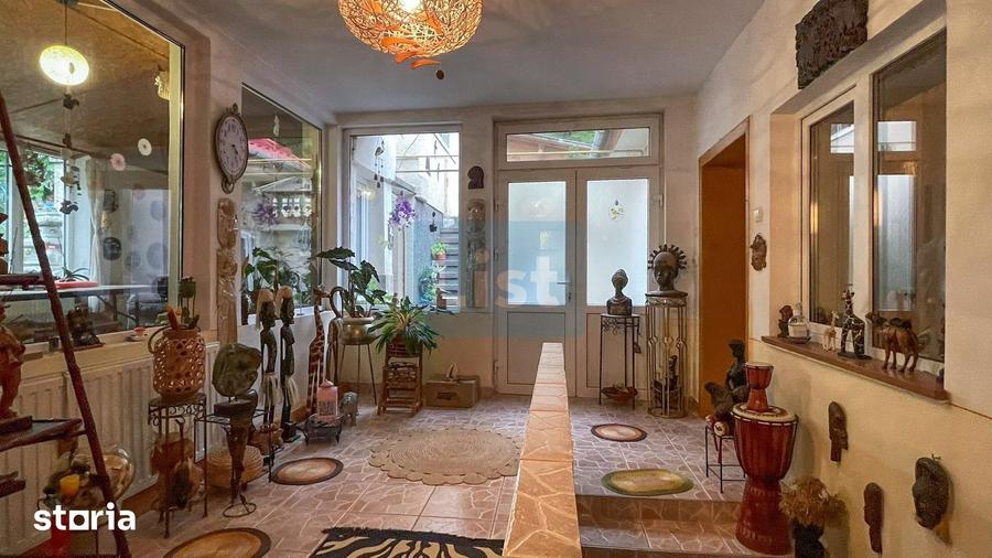 Casă cu 5 camere cu Teren 404 Mp în Central