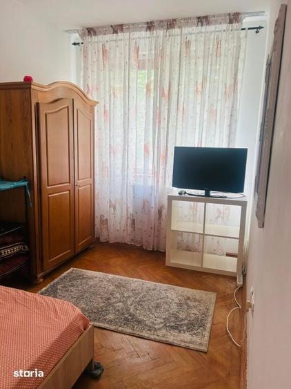 Apartament 3 camere de inchiriat Zona Spital Termen lung - 1