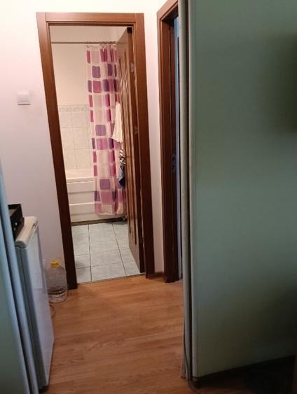 Apartament cu 2 camere semidecomandat în Piața Unirii