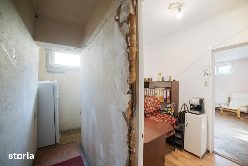 Apartament cu 2 camere semidecomandat în Centrul Civic
