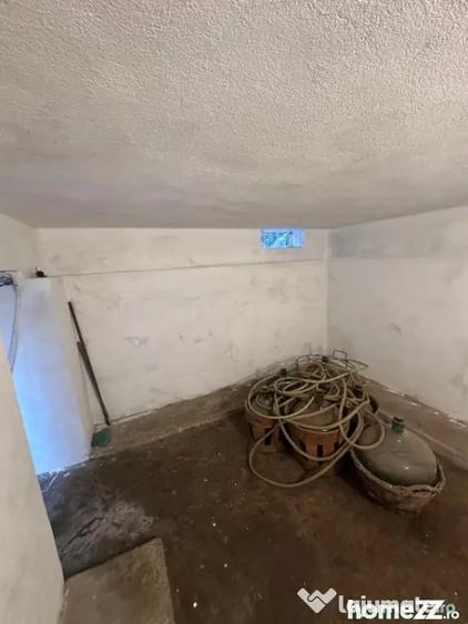Casă cu 4 camere cu Teren 1105 Mp în Strejnicu