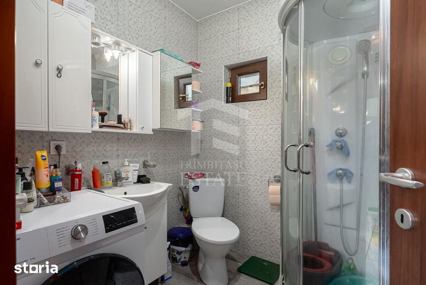 Casă cu 5 camere cu Teren 800 Mp în Snagov