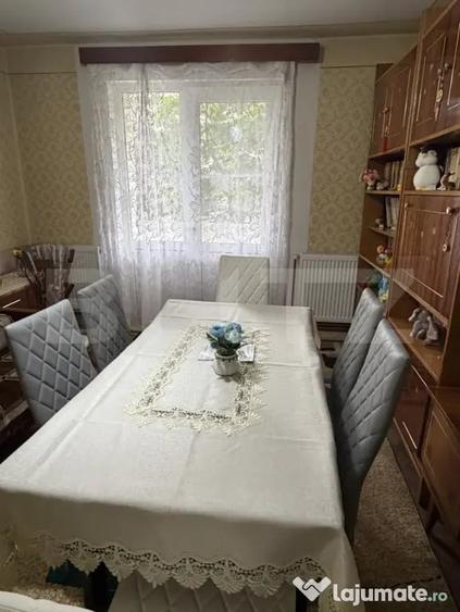 Apartament cu 2 camere nedecomandat în Central