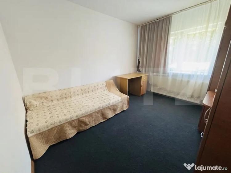 Apartament cu 3 camere decomandat în Bartolomeu