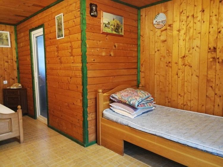 Hotel/Pensiune, de 15 mp, în Corbu