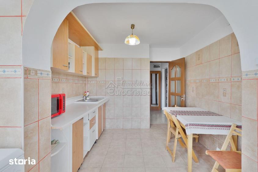 Apartament cu 3 camere în Central
