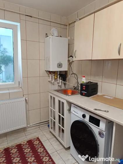 Apartament cu 2 camere semidecomandat în Central