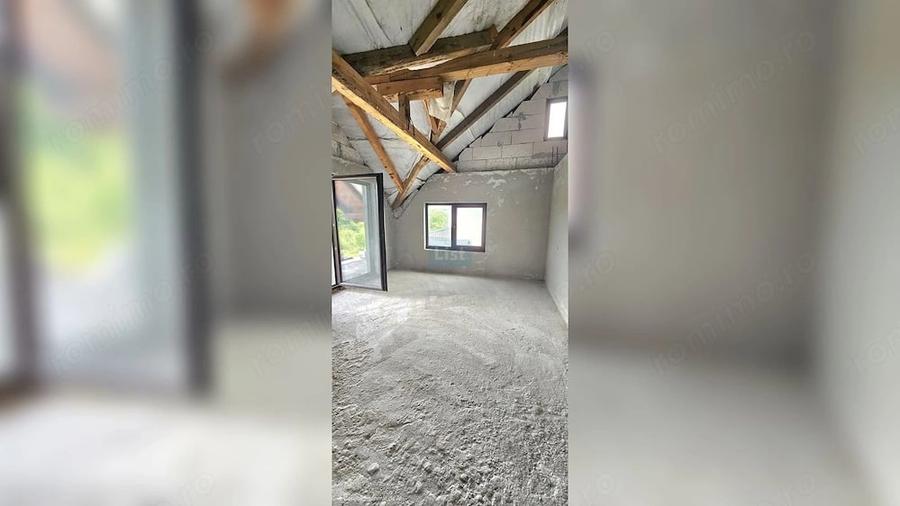 Teren de 936 mp, în Jelna