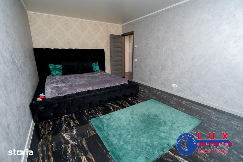 Apartament cu 2 camere decomandat în E3