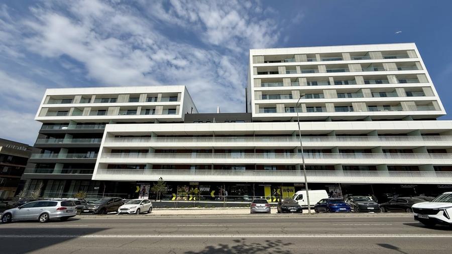 Spațiu comercial, de 159 mp, în Universitate