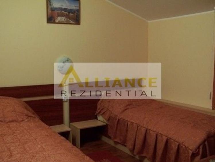 Spațiu comercial, de 1,000 mp, în Berceni