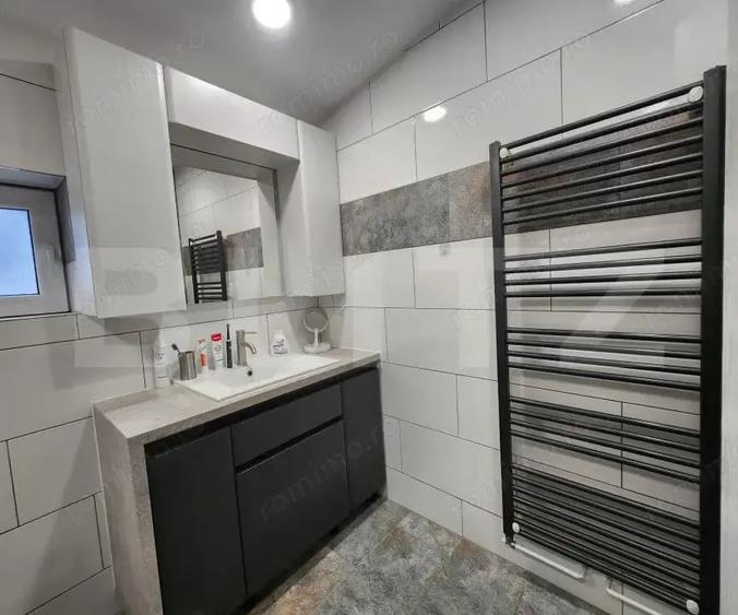 Casă cu 2 camere cu Teren 1000 Mp în Unirii