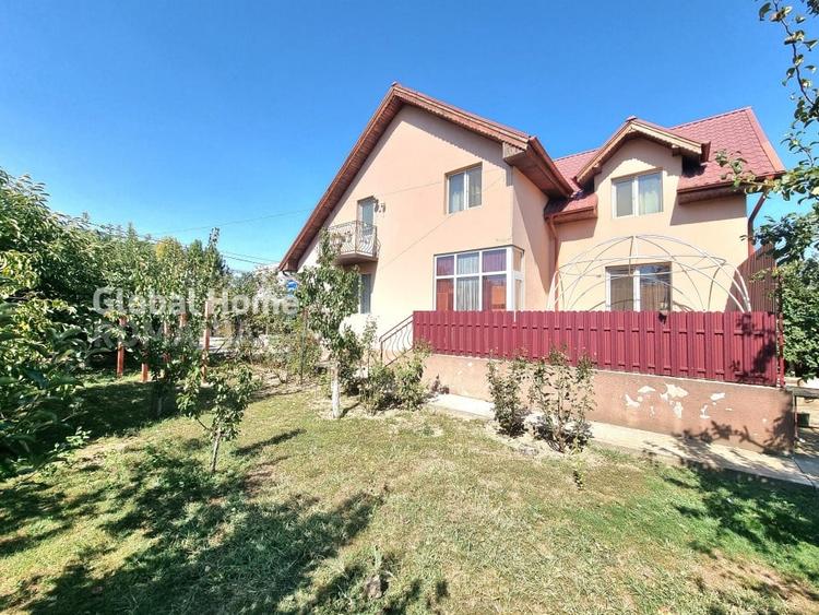 Casă individuală cu 4 camere cu Canalizare în Giurgiului