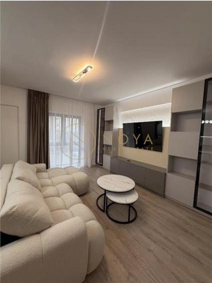 Apartament cu 3 camere decomandat, mobilat în Pipera