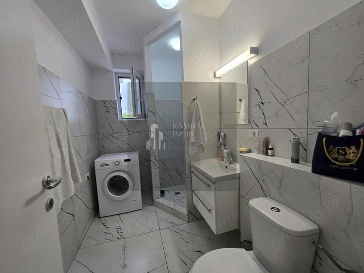 Apartament cu 2 camere decomandat în Viilor