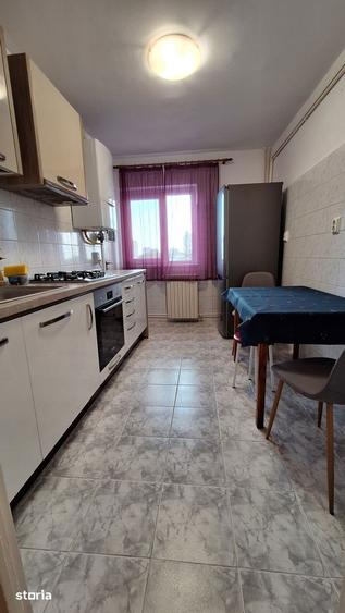 Apartament cu 3 camere, mobilat în ICIL