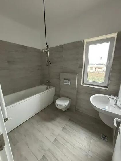 Vila 4 Camere P+1De Vanzare | Individuala  Complex Rezidential | Curte - 12