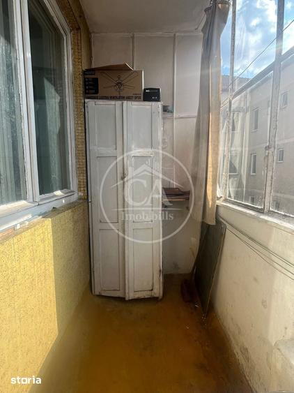 Apartament cu 3 camere decomandat în Rogerius