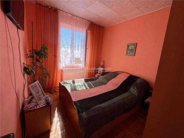 Lugoj, Ap., 3 Cam., 70 Mp., Central - 15