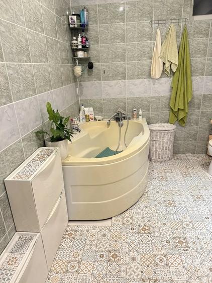 Apartament cu 2 camere decomandat în Rahova