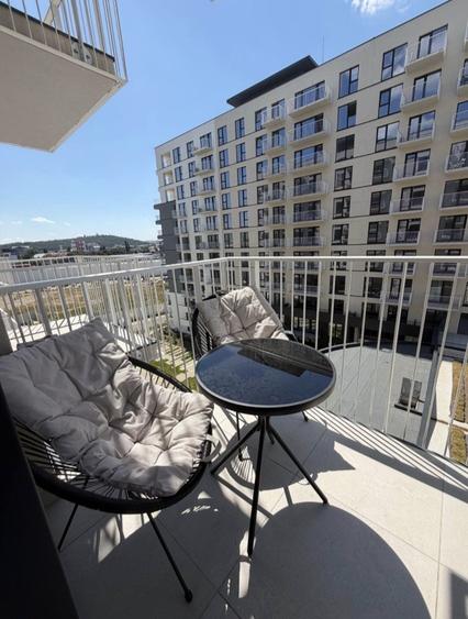 Apartament cu 2 camere în Baza 3