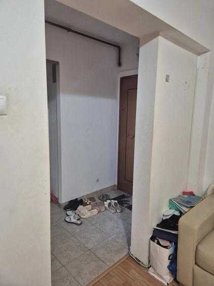 Apartament cu 2 camere nedecomandat în Gara de Nord