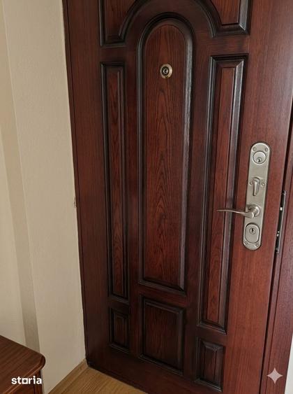 Apartament cu 2 camere semidecomandat în Est
