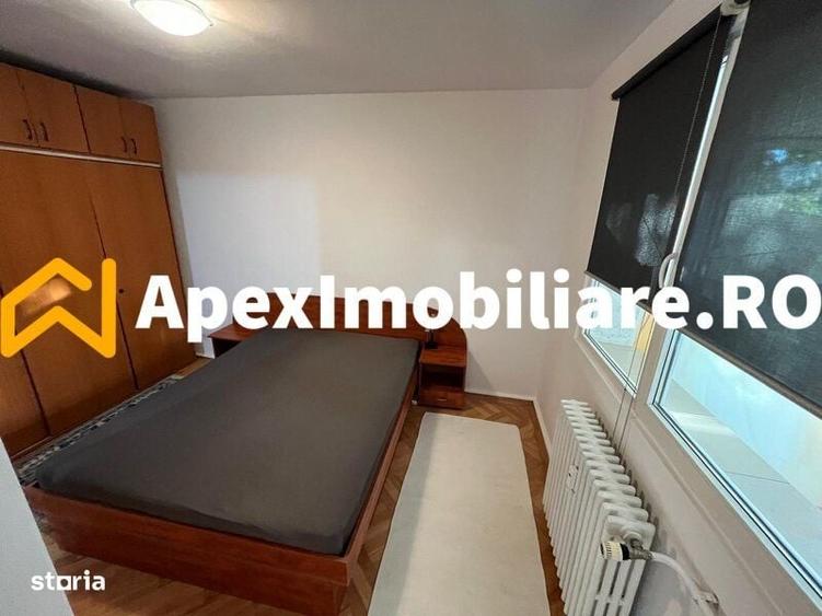 Apartament cu 3 camere decomandat în Titan