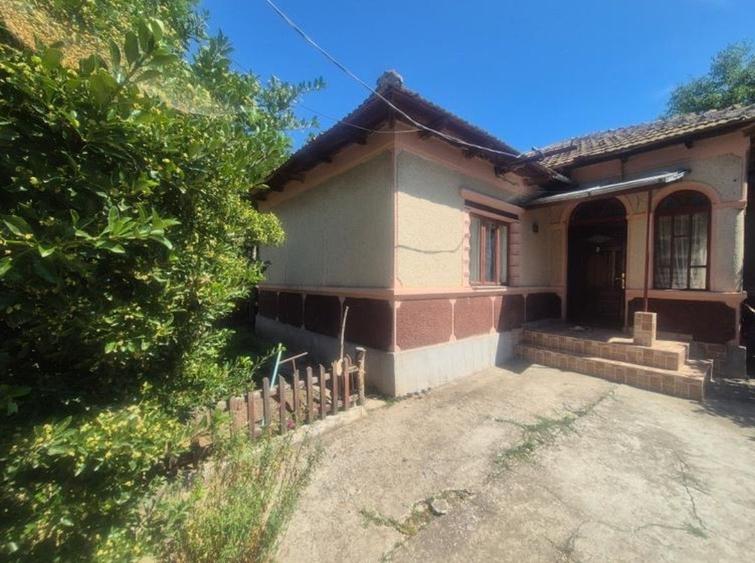 Teren Construcții intravilan de 1400 mp, în 23 August