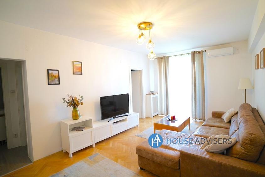 Apartament cu 2 camere, mobilat în Universitate