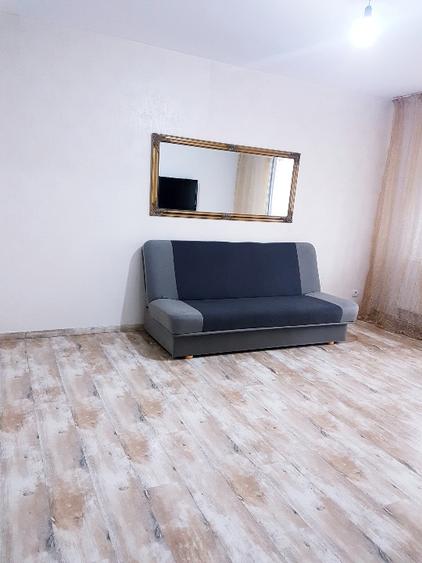 Persoana fizica,  Cameră disponibilă, într-un apartament , zona Dacia. Doar pent - 4
