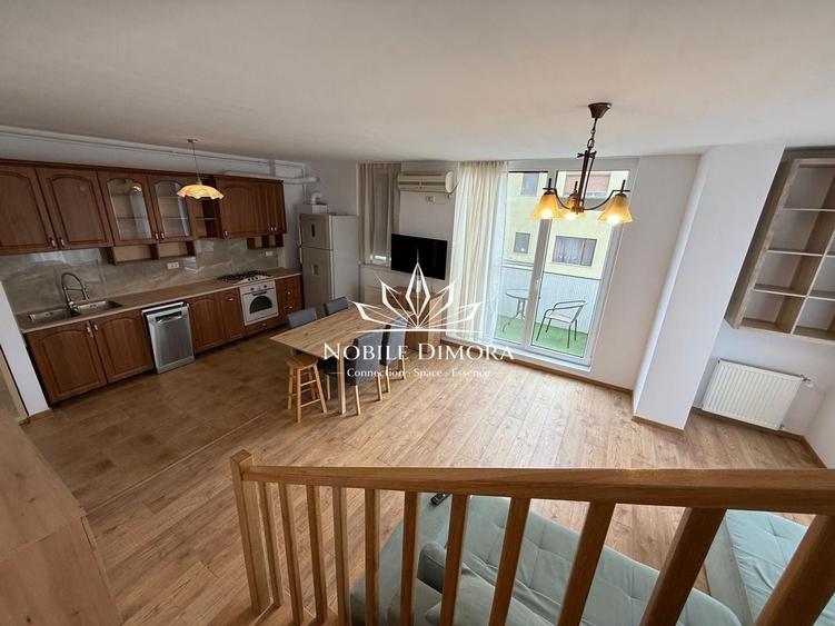 Apartament cu 3 camere decomandat, mobilat în Aradului